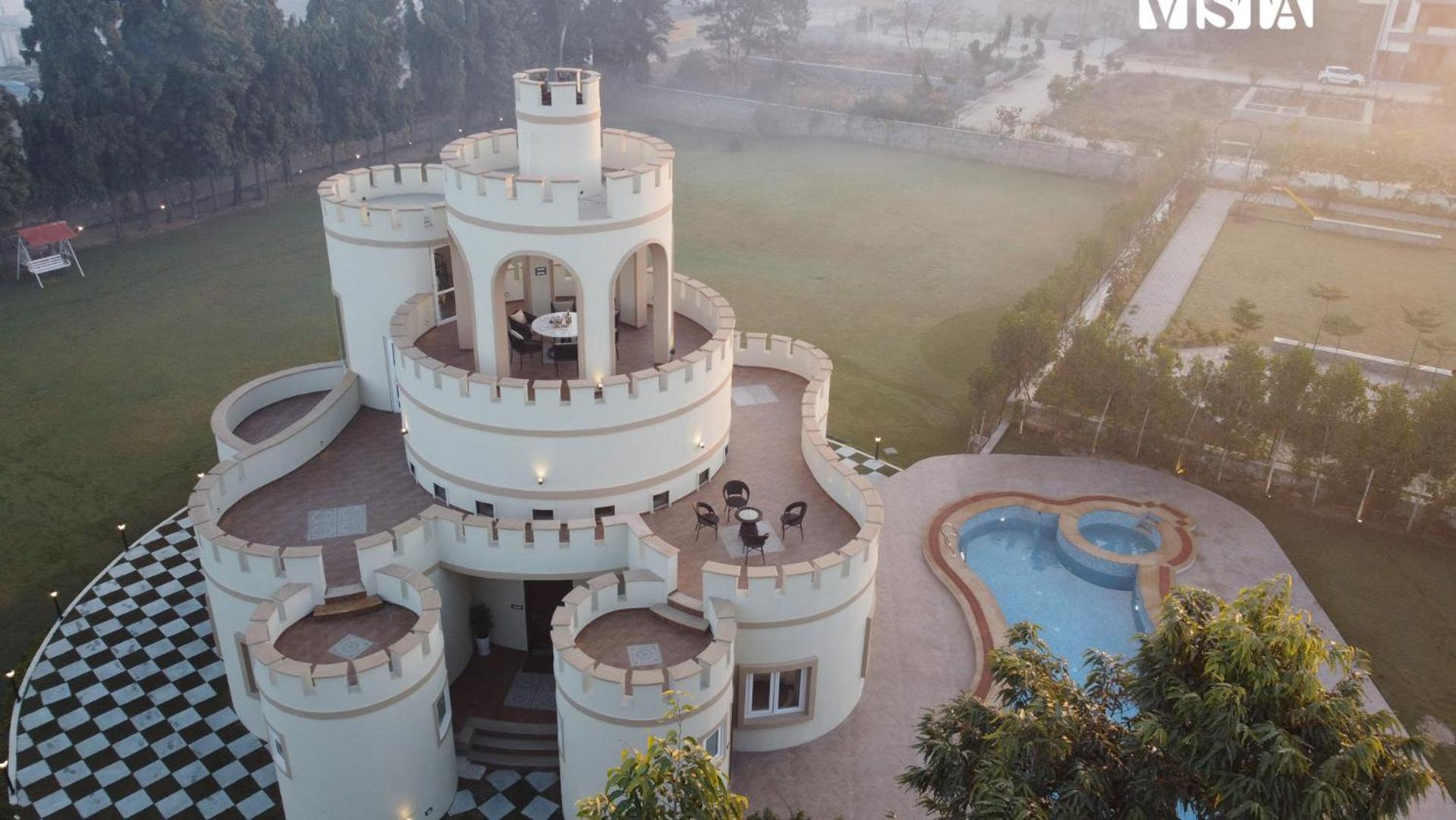Stayvista'S Mystic Castle With Terrace, Swimming Pool, Lawn With Gazebo Jaipur Exterior foto